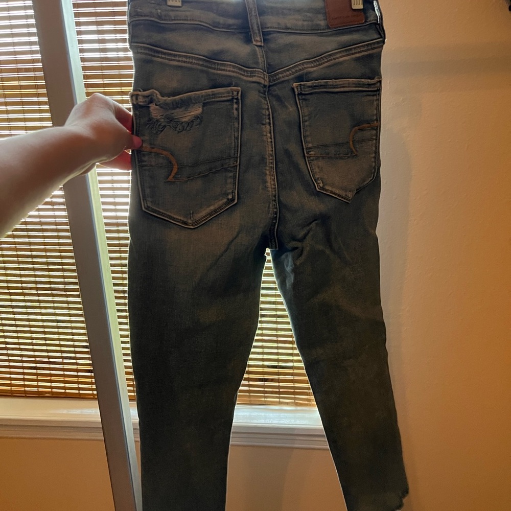 AE Jeans - Picture 2 of 3